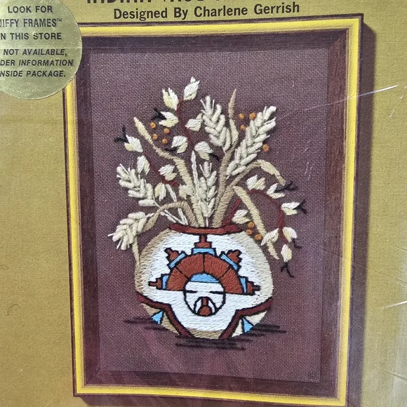 Jiffy Stitchery Needlepoint Embroidery Kit Lot of 3 Vintage Vase and Shell NWT - Picture 4 of 11